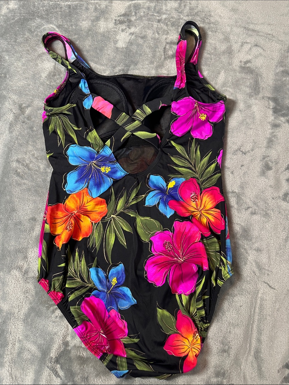 EUC Great Lengths Floral ๐ธ One-Piece Swimsuit - Black Sz 14 TROPICAL ๐๏ธ - Picture 2 of 9